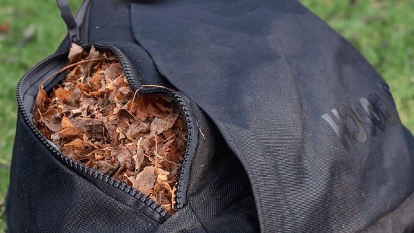 Повітродувка-пилосос Bosch UniversalGardenTidy 3000, 3000Вт (06008B1001)